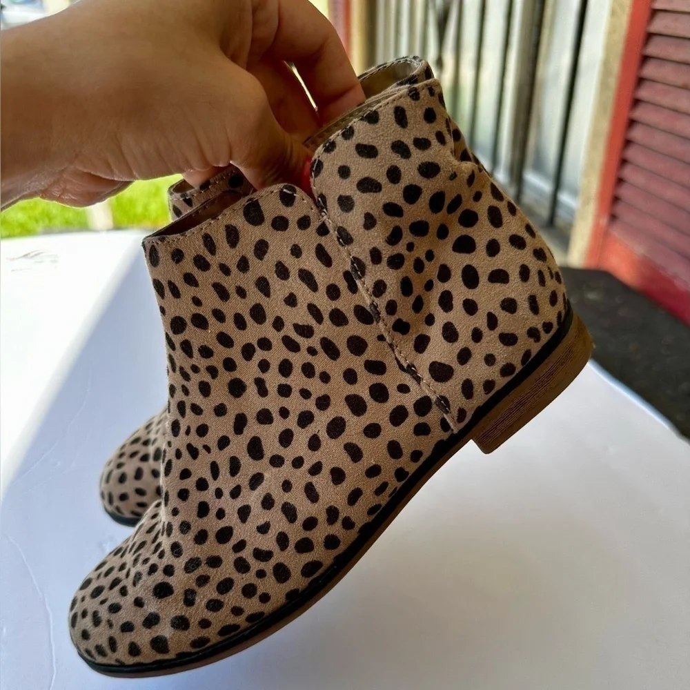 Cat & Jack Leopard Spot Animal Print Ankle Booties